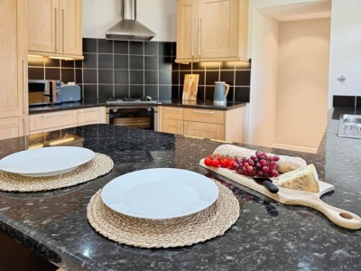 Images for Eskdale Avenue, Bramhall, Stockport EAID:mosleyjaapi BID:1