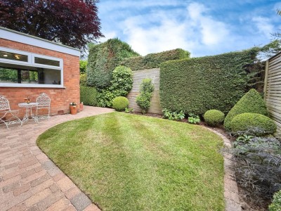 Images for Eskdale Avenue, Bramhall, Stockport EAID:mosleyjaapi BID:1