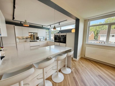 Images for Woodcote Avenue, Bramhall EAID:mosleyjaapi BID:1