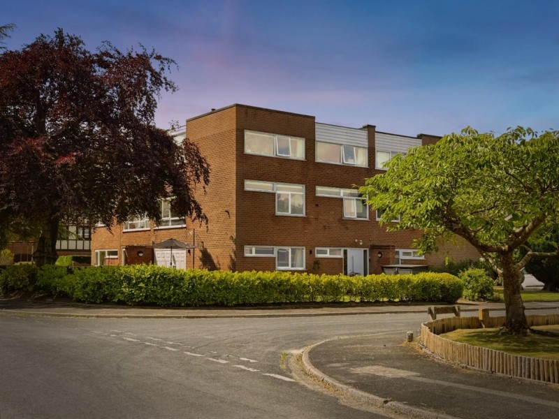 Images for Woodcote Avenue, Bramhall