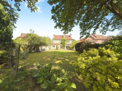 Images for Ogden Road, Bramhall, Stockport EAID:mosleyjaapi BID:1