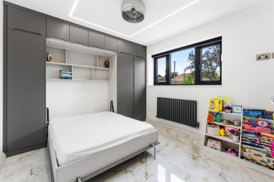 Images for Lawton Avenue, Bramhall EAID:mosleyjaapi BID:1