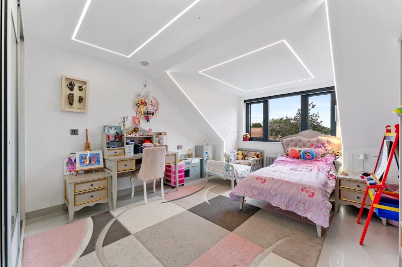 Images for Lawton Avenue, Bramhall
