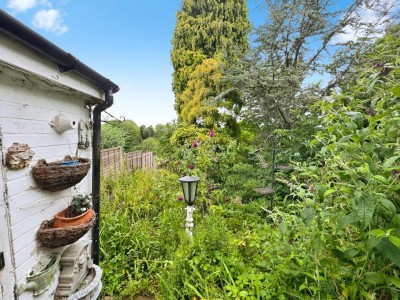 Images for Holly Bank Road, Wilmslow EAID:mosleyjaapi BID:2