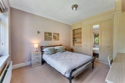 Images for Hall Moss Lane, Bramhall EAID:mosleyjaapi BID:1