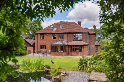 Images for Hall Moss Lane, Bramhall EAID:mosleyjaapi BID:1