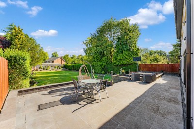 Images for Manor Road, Bramhall EAID:mosleyjaapi BID:1