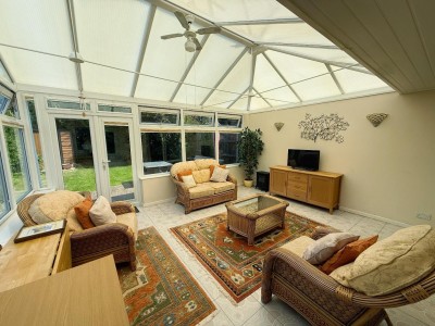 Images for Sunningdale Drive, Bramhall EAID:mosleyjaapi BID:1