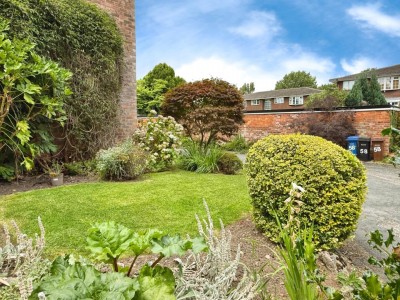 Images for Ladybrook Road, Bramhall EAID:mosleyjaapi BID:1