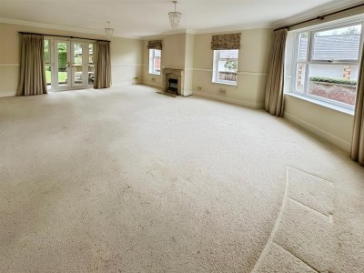 Images for Adlington Road, Wilmslow EAID:mosleyjaapi BID:2