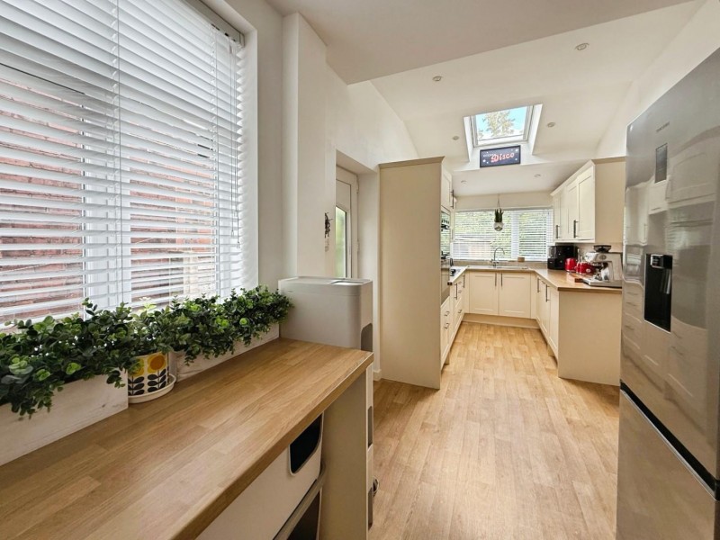 Images for Charlestown Road East, Woodsmoor