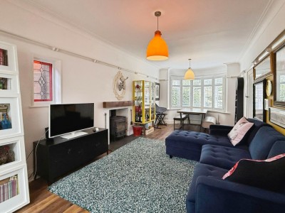 Images for Charlestown Road East, Woodsmoor EAID:mosleyjaapi BID:1