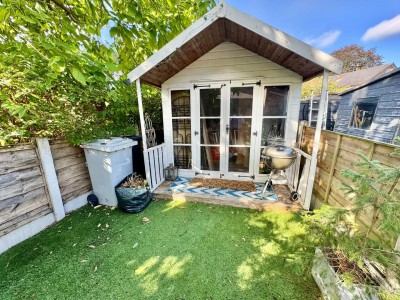 Images for South Oak Lane, Wilmslow EAID:mosleyjaapi BID:2