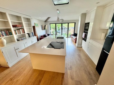 Images for South Oak Lane, Wilmslow EAID:mosleyjaapi BID:2