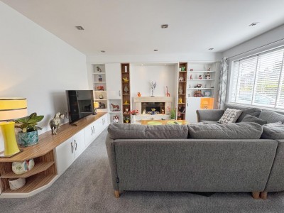 Images for Pine Road, Bramhall EAID:mosleyjaapi BID:1