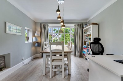 Images for Grange Road, Bramhall EAID:mosleyjaapi BID:1