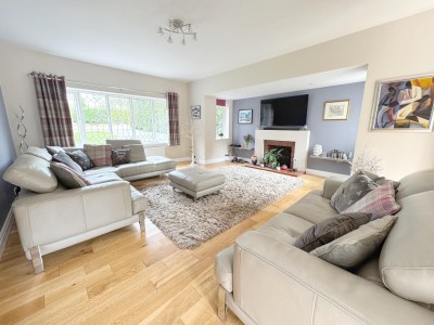 Images for Carrwood Avenue, Bramhall, Stockport EAID:mosleyjaapi BID:1