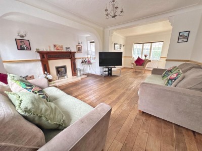 Images for Thornway, Bramhall EAID:mosleyjaapi BID:1