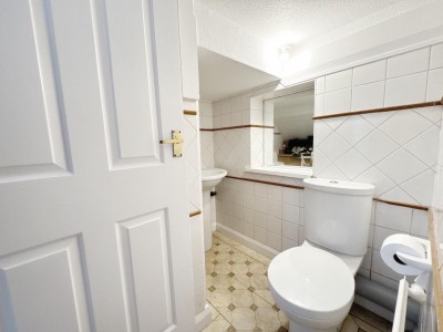 Images for Thornway, Bramhall EAID:mosleyjaapi BID:1