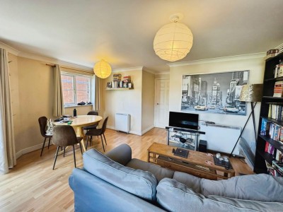 Images for Grove Avenue, Wilmslow EAID:mosleyjaapi BID:2