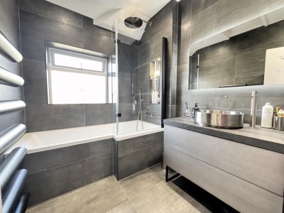 Images for Kings Road, Cheadle Hulme EAID:mosleyjaapi BID:1