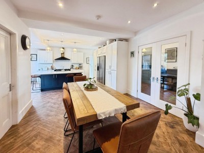 Images for Woodford Road, Woodford EAID:mosleyjaapi BID:1