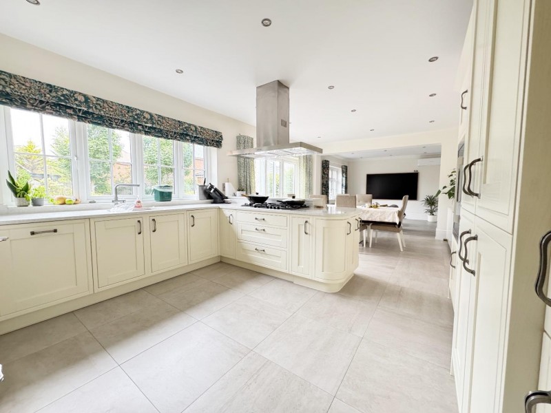 Images for Lancastrian Way, Woodford, Cheshire