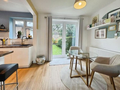 Images for Holly Bank Road, Wilmslow EAID:mosleyjaapi BID:2