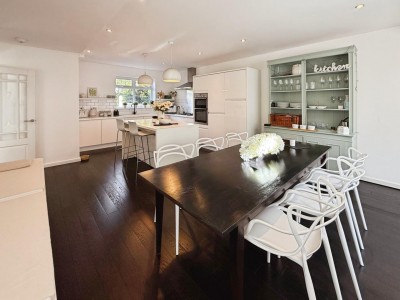 Images for Bramley Road, Bramhall EAID:mosleyjaapi BID:1