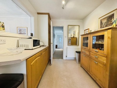 Images for Newlands Drive, Wilmslow EAID:mosleyjaapi BID:2