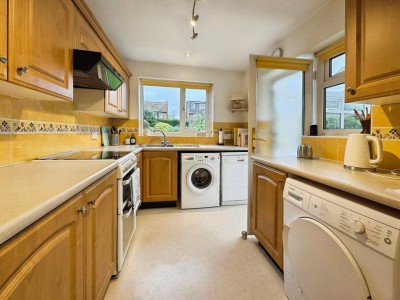 Images for Newlands Drive, Wilmslow EAID:mosleyjaapi BID:2