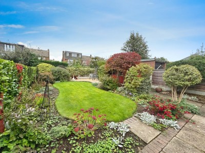 Images for Newlands Drive, Wilmslow EAID:mosleyjaapi BID:2