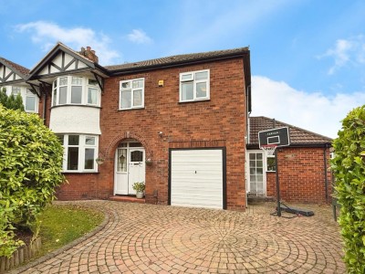 Images for Glendene Avenue, Bramhall EAID:mosleyjaapi BID:1