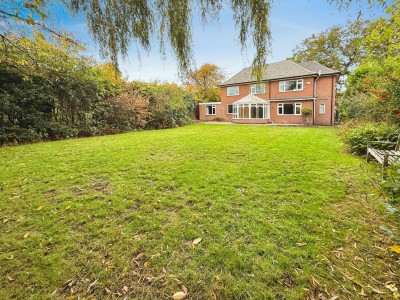 Images for Patch Lane, Bramhall EAID:mosleyjaapi BID:1