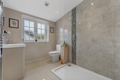 Images for Browns Lane, Wilmslow EAID:mosleyjaapi BID:2