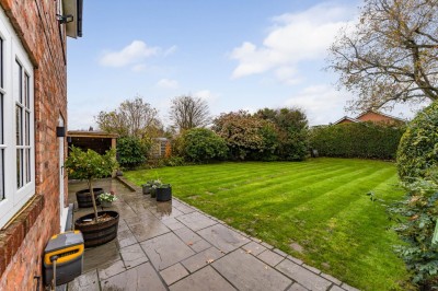 Images for Browns Lane, Wilmslow EAID:mosleyjaapi BID:2