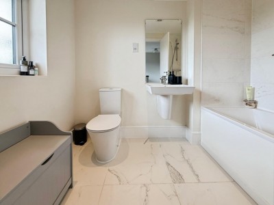 Images for Orrell Crescent, Woodford, Cheshire EAID:mosleyjaapi BID:1