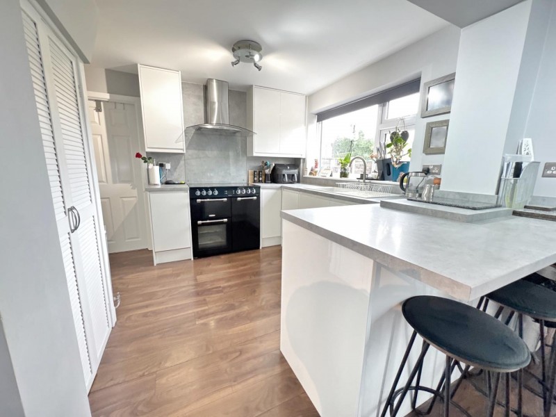 Images for Lyndhurst Avenue, Hazel Grove