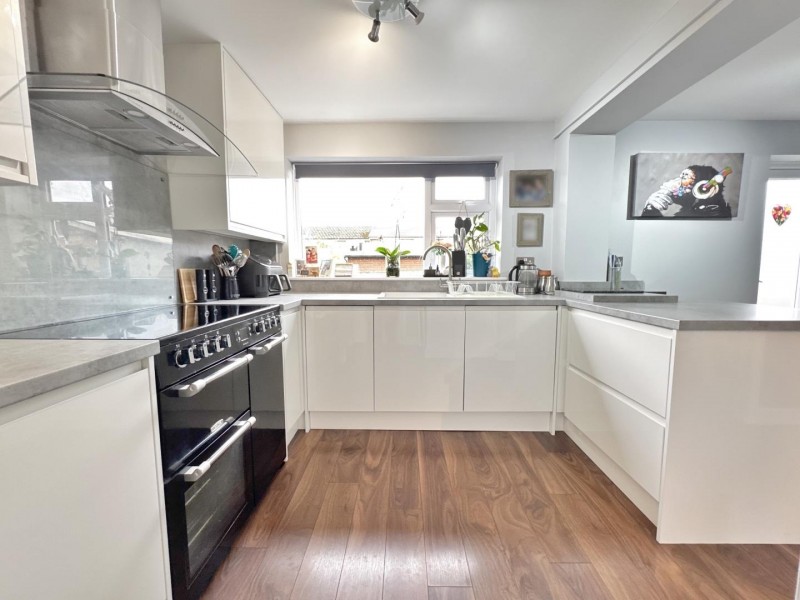 Images for Lyndhurst Avenue, Hazel Grove