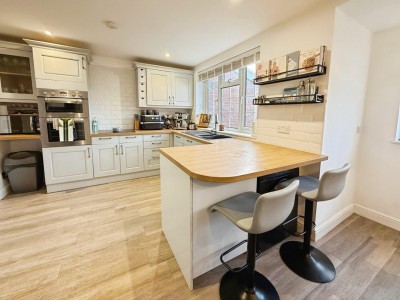 Images for Ashley Drive, Bramhall, Stockport EAID:mosleyjaapi BID:1