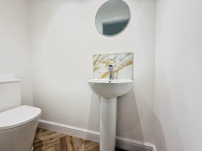 Images for Eskdale Avenue, Bramhall EAID:mosleyjaapi BID:1