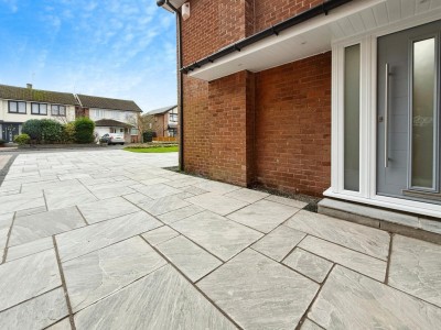 Images for Eskdale Avenue, Bramhall EAID:mosleyjaapi BID:1