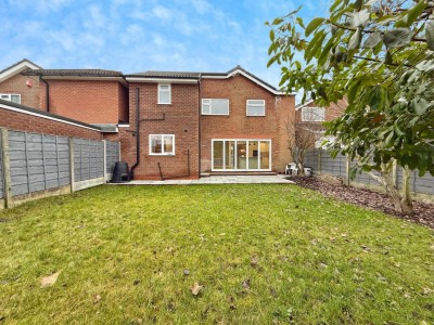 Images for Eskdale Avenue, Bramhall EAID:mosleyjaapi BID:1