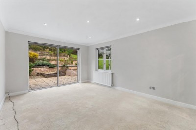 Images for Magnolia Rise, Prestbury EAID:mosleyjaapi BID:2