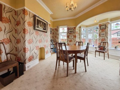 Images for Holly Road, Bramhall EAID:mosleyjaapi BID:1