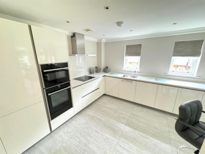 Images for The Village, Prestbury EAID:mosleyjaapi BID:2