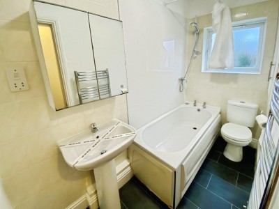 Images for South Oak Lane, Wilmslow EAID:mosleyjaapi BID:2