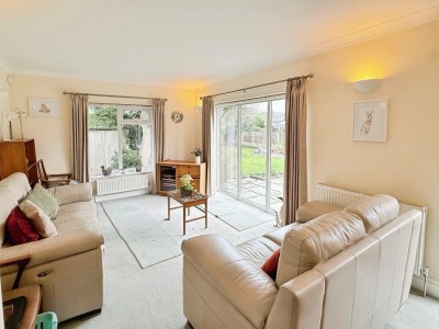 Images for Northcote Road, Bramhall EAID:mosleyjaapi BID:1