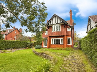 Images for Woodford Road, Bramhall, Cheshire EAID:mosleyjaapi BID:1