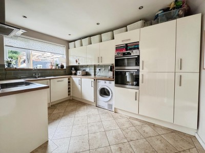 Images for Canberra Road, Bramhall EAID:mosleyjaapi BID:1